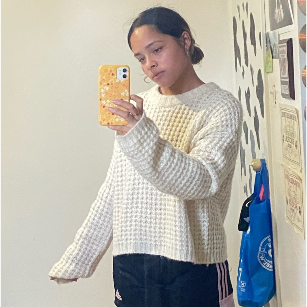 knit sweater